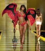 «Показ мод Victoria's Secret 2002» кадры фильма в хорошем качестве